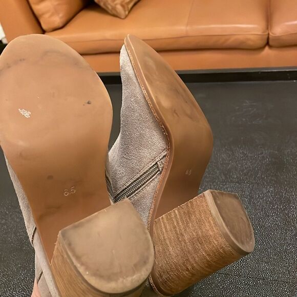 Jeffrey Campbell Heel Ankle Boots size 6.5 - Picture 5 of 9